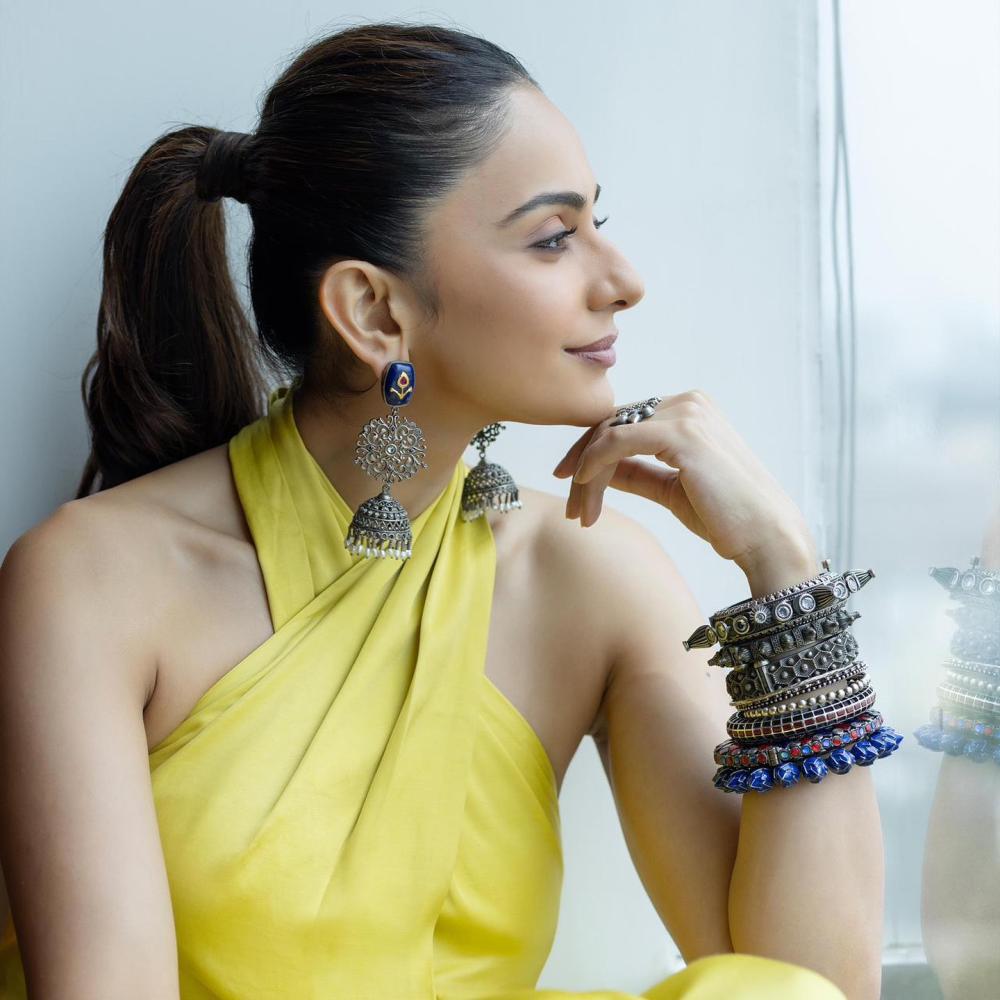 preeti-singh-hot-photos